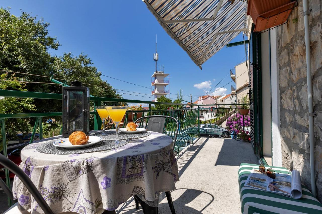 Kata * Makarska