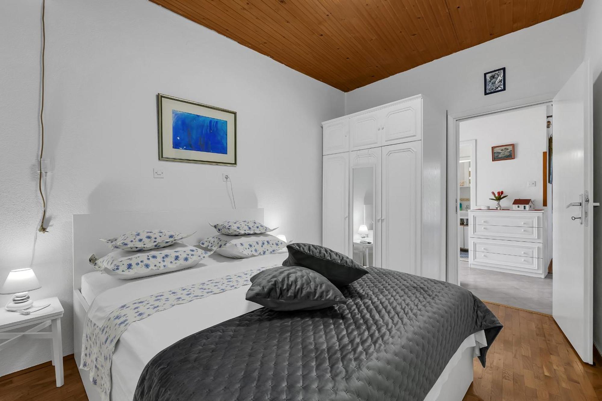 Kata Apartmán *