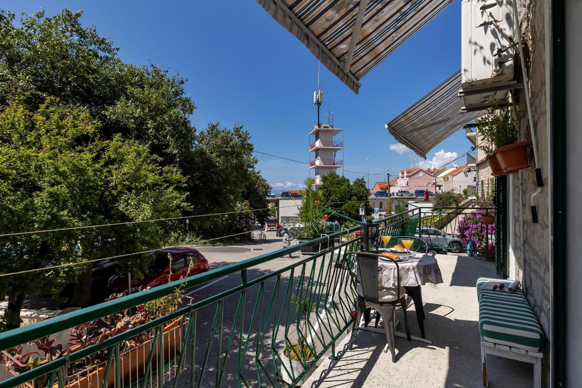Kata * Makarska